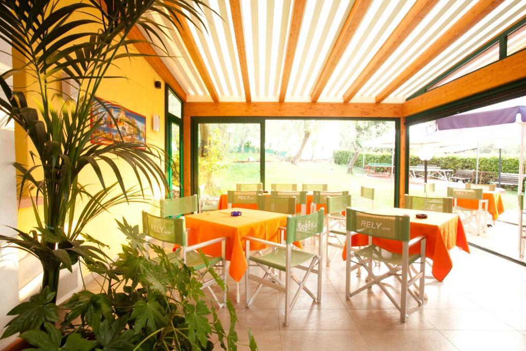 Hotel Residence Rely Brenzone sul Garda Ngoại thất bức ảnh