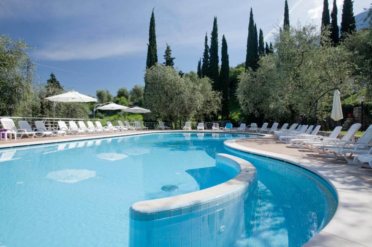 Hotel Residence Rely Brenzone sul Garda Ngoại thất bức ảnh